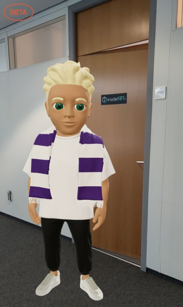 The Football Club Avatar im inside NFTs Büro